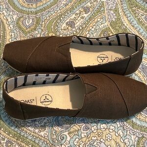 Toms Brown Canvas Women’s Slip-On Loafers 11